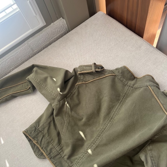 Des vêtements divers - Picture 11 of 16